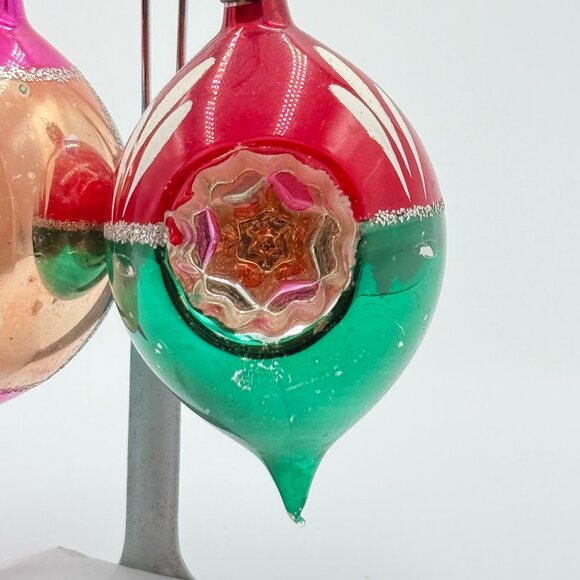 2 VTG MERCURY MICA GLASS INDENT HANDPAINTED CHRISTMAS ORNAMENTS Teardrop Pinks - Picture 9 of 14